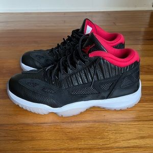 Jordan 11 Retro Low IE Bred